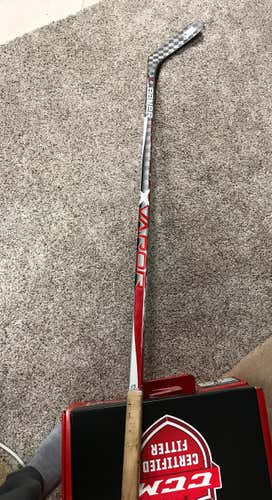 Bauer Vapor 1X Right PM9 67Flex: LIKE NEW!