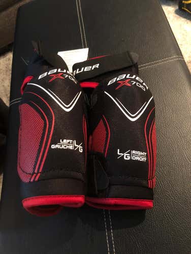 Bauer Vapour X700 Elbow Pads Large