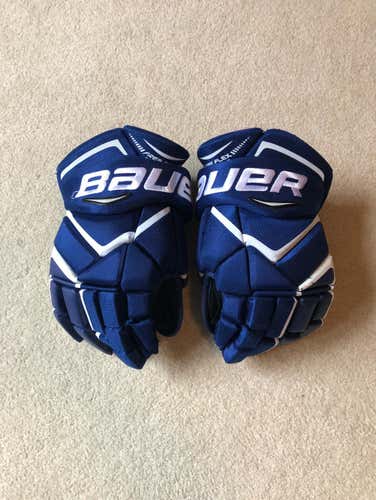 Bauer x900 Vapor Hockey Gloves