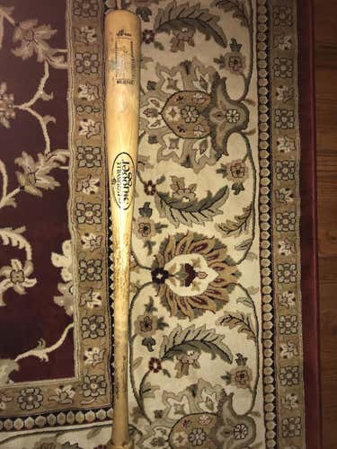 Louisville Slugger Ash Wood Bat Need gone