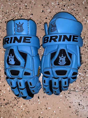 Brand New King IV (4) Carolina Blue Gloves
