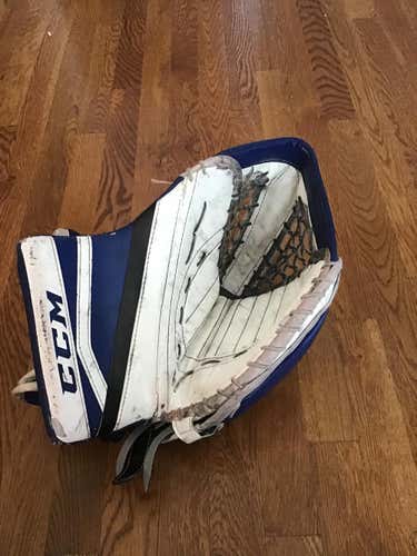 CCM Extreme Flex II  Pro Goalie Glove & Blocker Regular Senior