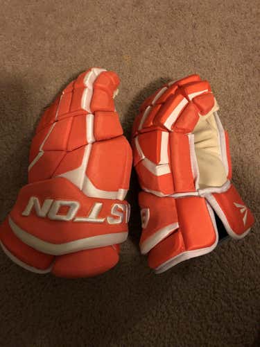 Easton Stealth C9.0 Gloves Senior