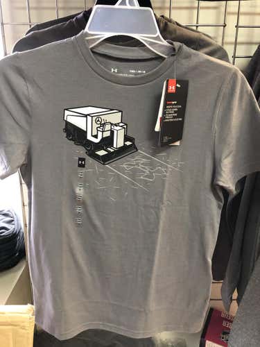 New UA Hockey tee (youth medium)