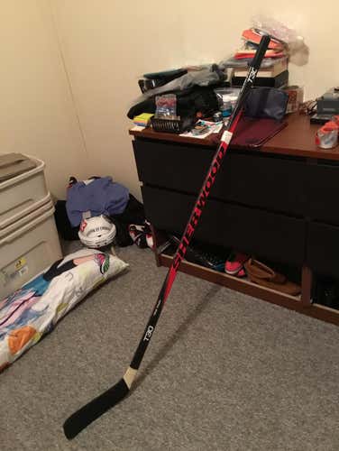 Senior Sher-wood T30 True Touch Hockey Stick