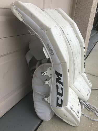 CCM Goalie Leg Pads Senior