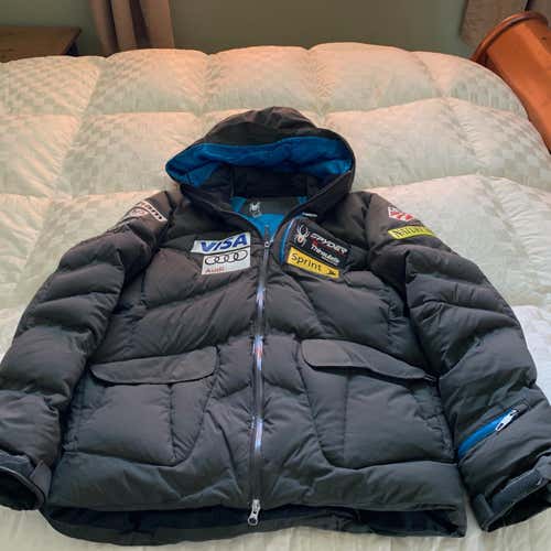 Men's Large Spyder Rocket Down Jacket Price Is Firm