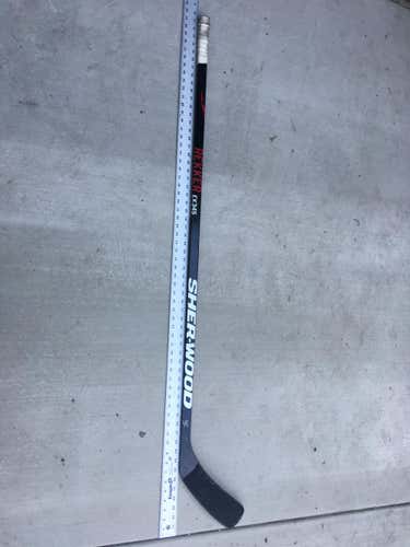 Sher-Wood Stick Righty Mid 81 - 85 Senior