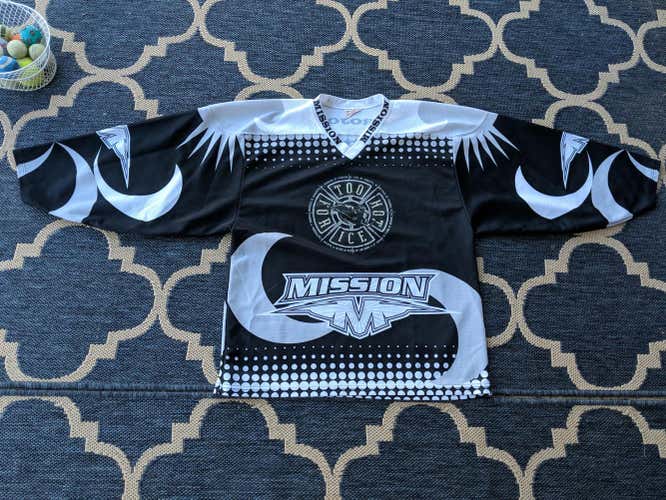 Roller Mission men's medium jersey