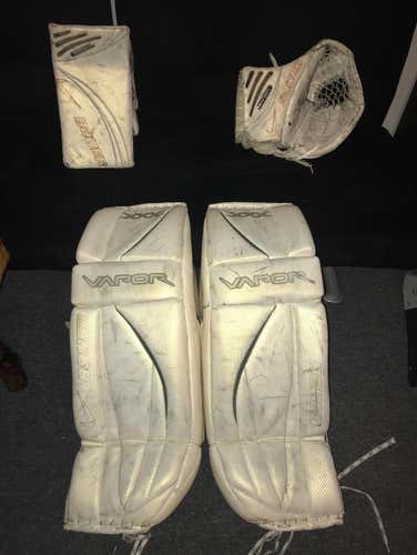 Bauer Vapor Goalie Pads