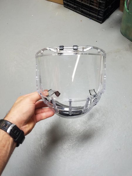 Bauer Concept 3 Full Shield Cage Senior