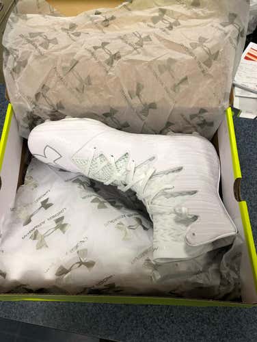 Under Armor Highlight All White