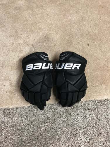 Bauer Vapor X800 Gloves