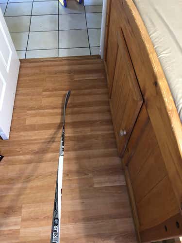 New Bauer Vapor 1X Stick Lefty Mid 86 - 90