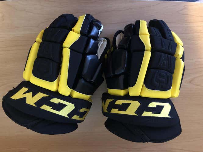 New CCM U+ Crazy Light Gloves Senior 13in PROSTOCK