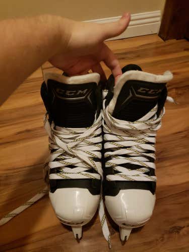 CCM Tacks Goalie Skates Senior Size 9.5