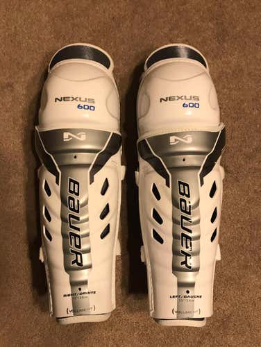 Bauer Nexus 600 Shin Pads 13 Senior New
