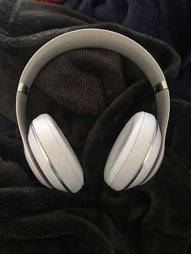 Beat Studio Wireless (No Offers Lower Than $100)