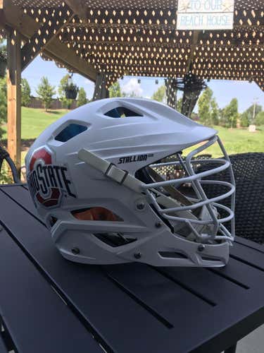 Ohio State STX Stallion 650 Helmet Helmet Adult