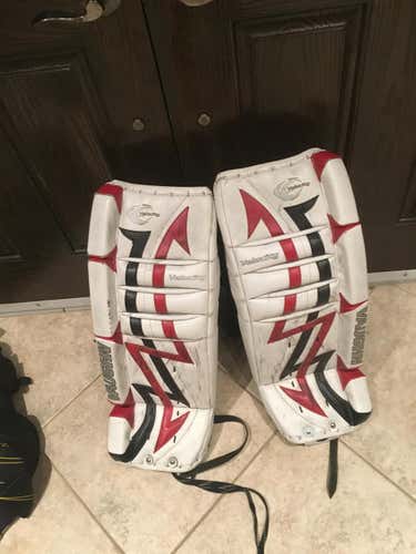 Vaughn Goalie Leg Pads Junior