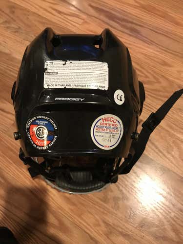 Bauer Prodigy Helmet with cage