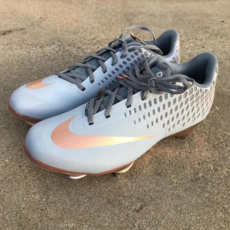 nike lunarlon vapor cleats