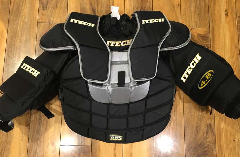 Itech junior Goalie Chest Pads