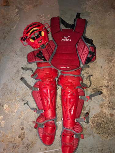 Mizuno Catchers Gear (trades Welcome)