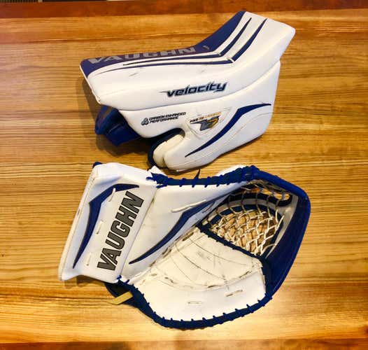 Pro Carbon Vaughn Velocity Glove & Blocker
