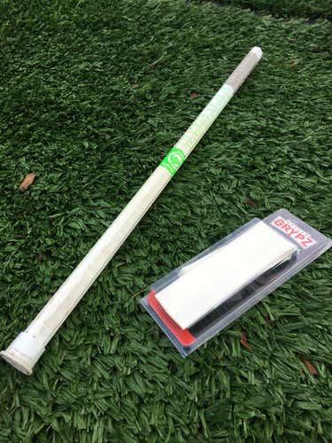 WHITE WONDERBOY SHAFT  + FREE SPYDER GRYPZ + FREE RML BUTT END