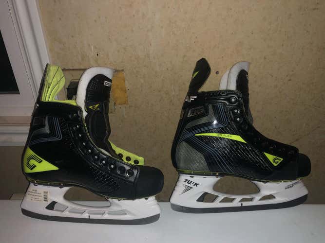 Custom Graf G9035/ With Tuuk holders/LS2 Steel