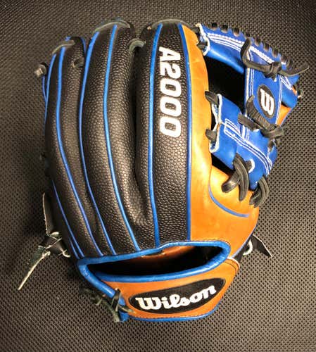 Wilson A2000 1786 Starlin Castro GOTM