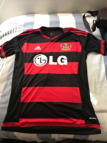 Bayer Leverkusen Chicharito Jersey