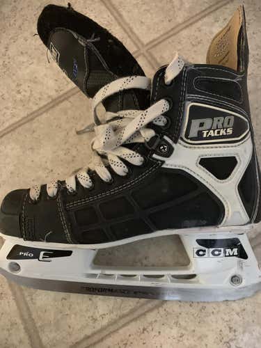 CCM Pro Tacks Skates Senior Pro Stock Size 7.5
