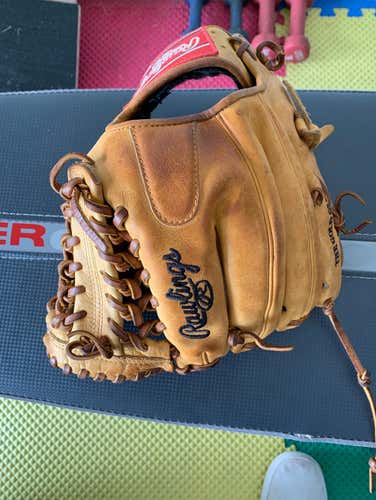 Rawlings Infield Glove (Used)