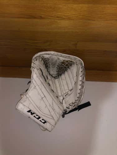 CCM EFLEX 2 Pro Intermediate Glove