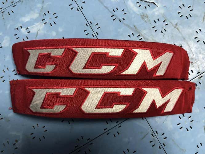 CCM HG97 Gloves Backhand Cuff Rolls Red