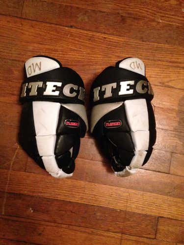 Itech 13.5 Senior Gloves