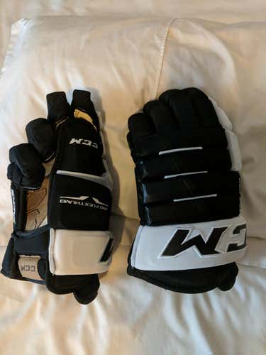New CCM Tacks 4 Roll Pro Gloves Senior