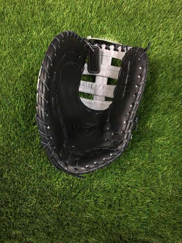 New Wilson A2000 2800 12" First Base Mitt - WTA20LB172800