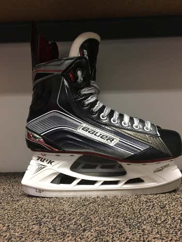Brand New Bauer Vapor X800 Skates