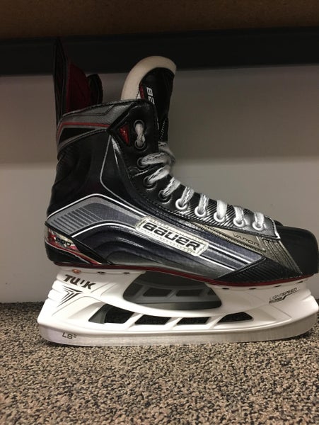 Brand New Bauer Vapor X800 Skates