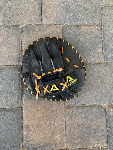 Infield Training Glove Used Once For light Training