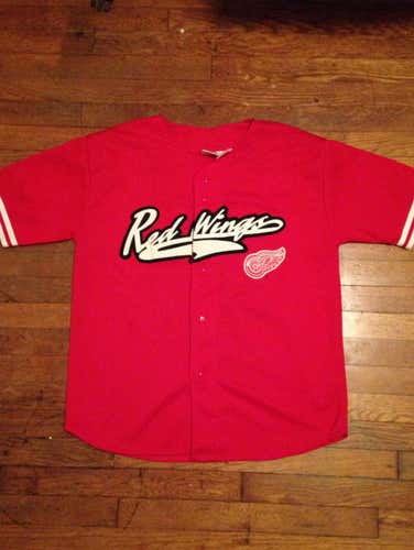 2 Detroit Red Wings Baseball Jersey L