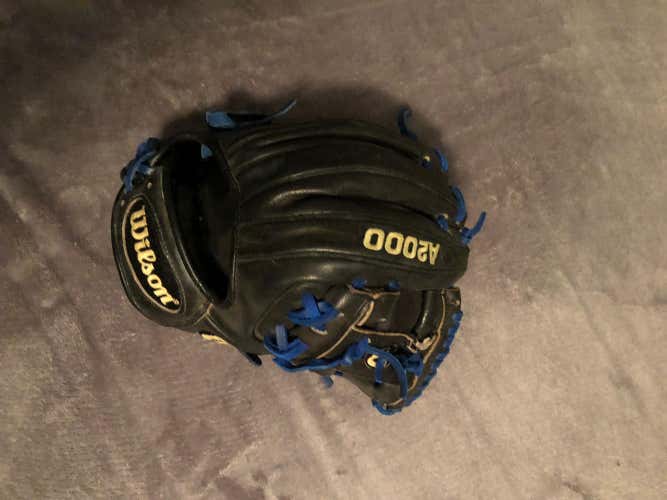 Wilson A2000