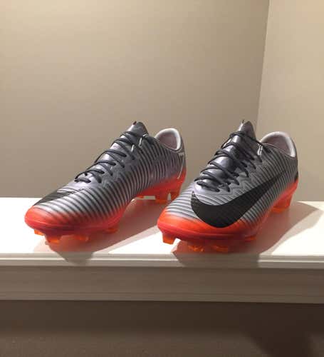 Nike Mercurial Vapor XI FG Size 9 Grey/ Orange/ Black 852514-001 CR7 Chapter 4