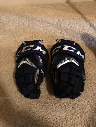 CCM Tacks Hockey Gloves