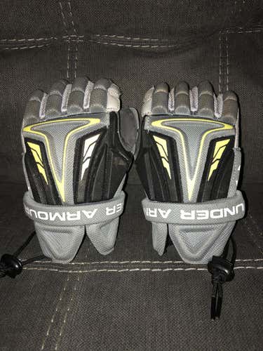 Under Armour Gloves
