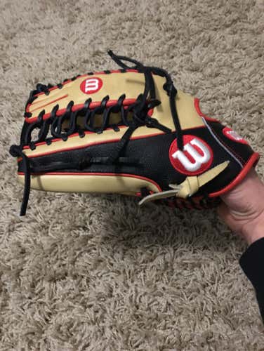 Wilson A2000 OT6 12.75 NWOT