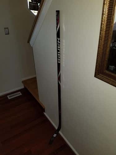 New Bauer Vapor 1X Lite Stick - Right/Senior